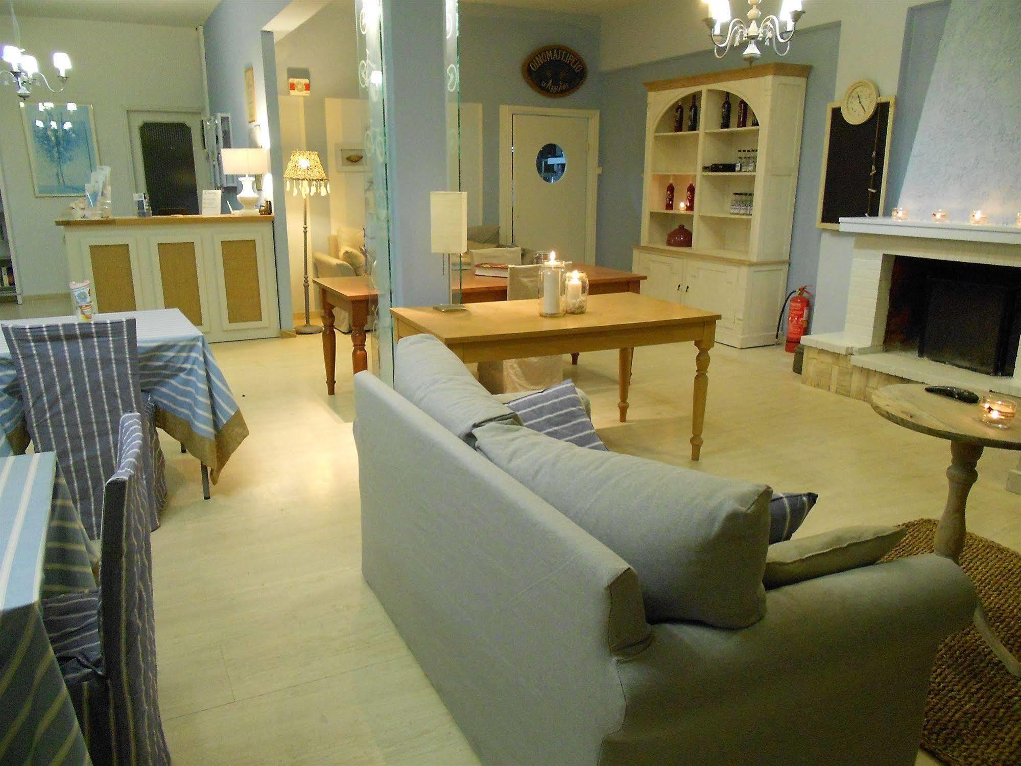 Aggelos Hotel Agios Andreas  외부 사진